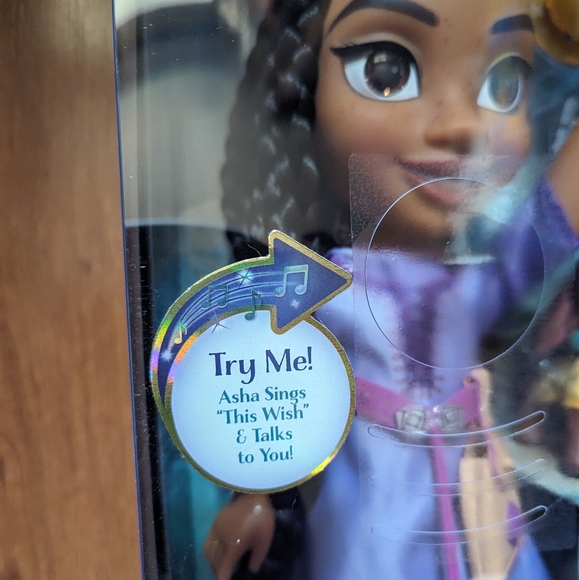 Disney Wish Asha Singing Doll - Picture 5 of 8
